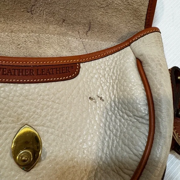 Dooney and Bourke AWL Cream Brown Leather Bag vintage the Calvary trooper 1980’s - Picture 13 of 15